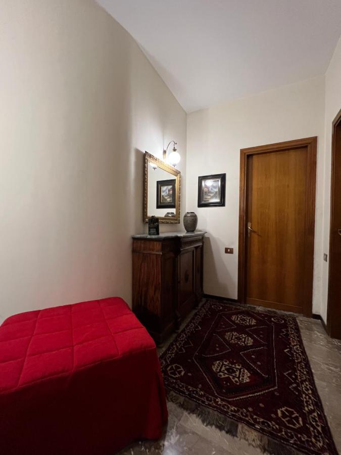 Holiday & House - Imparato Palermo Centro Politeama Exterior foto